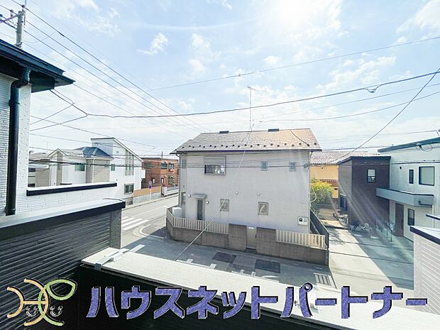 周りに高い建物がないため、眺望良好!