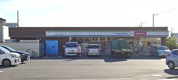 周辺環境-コンビニ(43m)ファミリーマート プラスカスミ八潮大原店