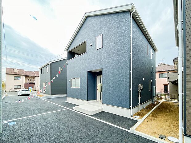 豊かで快適な暮らしを。ここから始まる「日常」はご家族にとってかけがえのない時間となります。少しでも豊かに、快適に。そんな想いから本邸宅は生まれました。