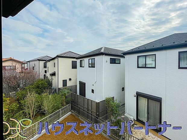 眺望や窓からの景色が良いと、家で過ごす時間も快適です。