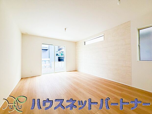 うららかな陽射しがどのお部屋にも降り注ぎますように、快適さを追求した間取設計。得難い立地環境での生活を恵みの豊かな永住の地へと変えてくれます。