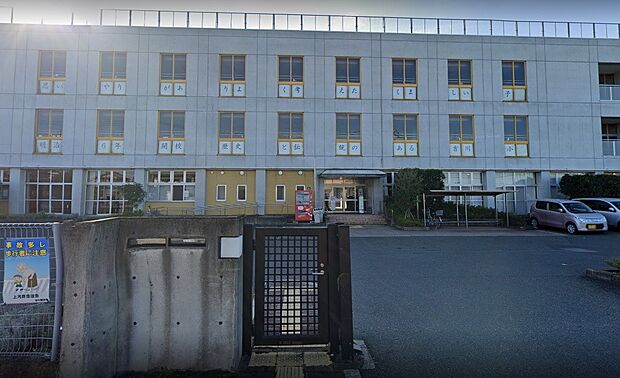 周辺環境-小学校(380m)吉川市立吉川小学校