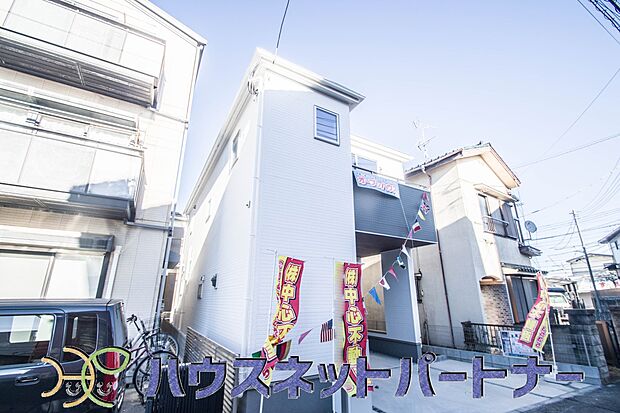 ここから始まる「日常」はご家族にとってかけがえのない時間となります。少しでも豊かに、快適に。そんな想いから本邸宅は生まれました。