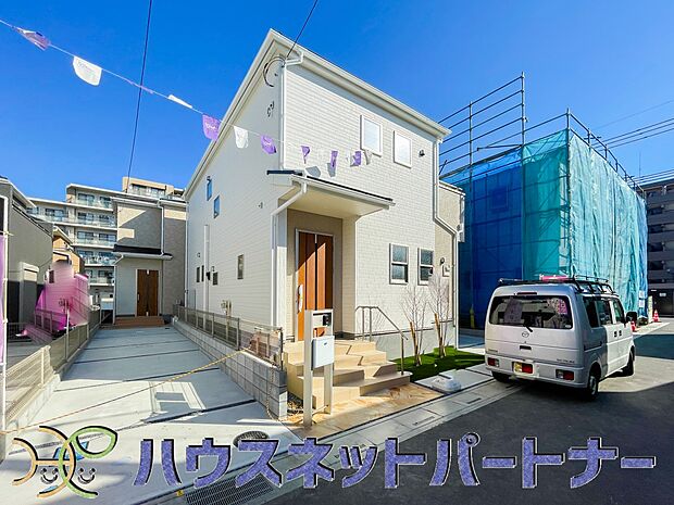 流行に左右されず、将来にわたって価値が継続する上質な佇まい。親しみやすさといった個性を演出してくれます。