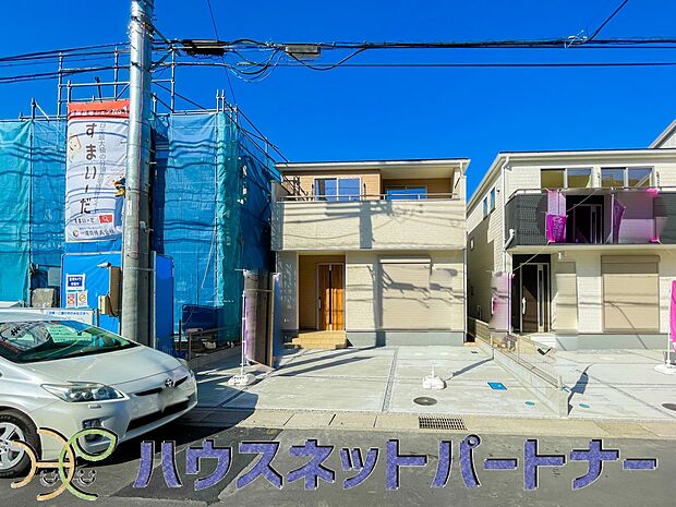太陽に愛された邸は、陽当り・通風に優れた魅力的で快適さを追求した新築戸建でした。ここに住むからこそ意味がある。そんな特別感に浸りながら、毎日をお過ごしして欲しいです。