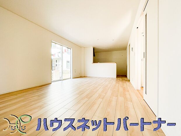 充実した生活は伸びやかな居室空間から始まります。快適に・伸びやかに。心の潤いを求める方々へ。