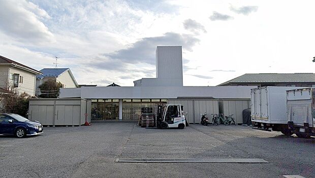 周辺環境-スーパー(74m)タモン食品スーパー 2号店