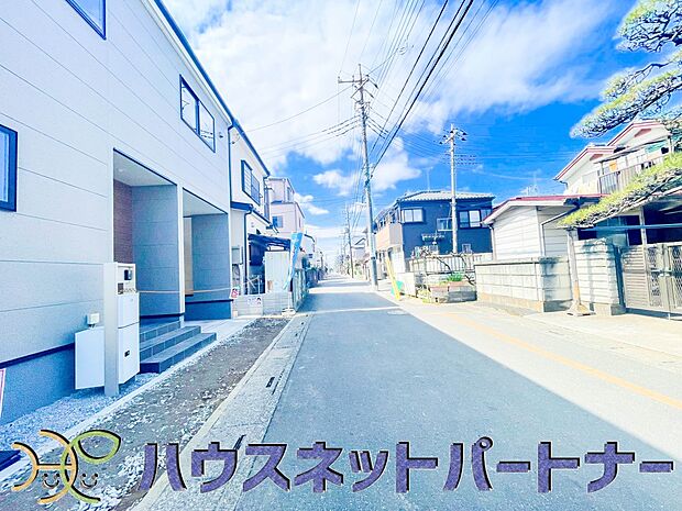 居住者の帰り、訪れる方を優しく迎える・安らぎに満ちた生活空間を予感させる。健やかな暮らしを楽しめそう。