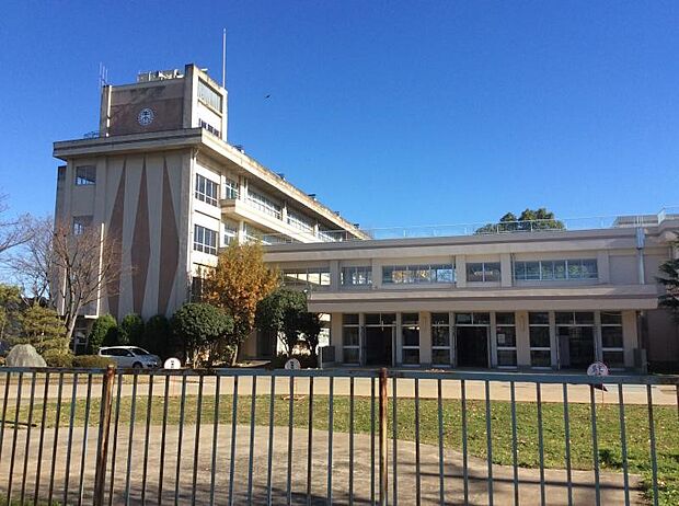 周辺環境-小学校(1600m)春日部市立牛島小学校