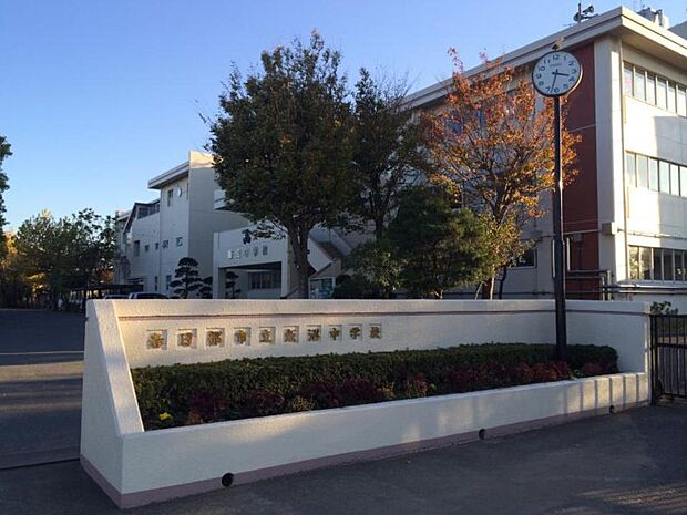 周辺環境-中学校(1290m)春日部市立飯沼中学校