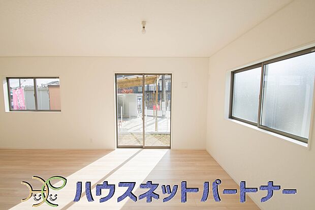 充実した生活は伸びやかな居室空間から始まります。快適に・伸びやかに。心の潤いを求める方々へ。