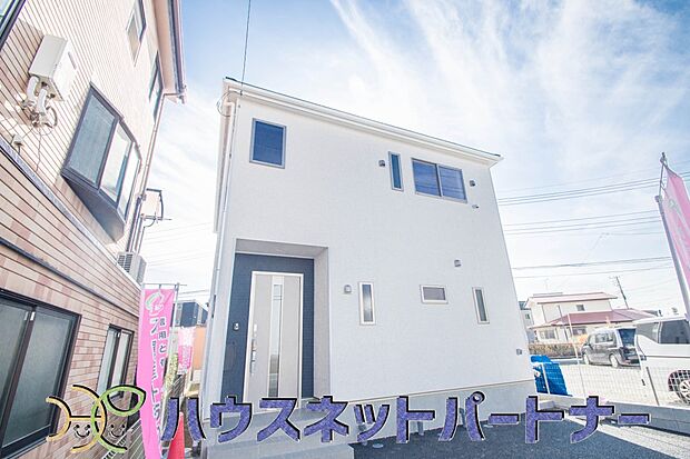 陽当りが良いと、洗濯物が乾きやすいですし、湿気やカビの心配も減るので快適です。寒い冬の日でも、日差しが届くと家の中が暖かくなりますね。