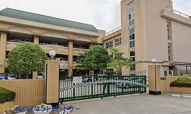 周辺環境-小学校(1100m)越谷市立越ヶ谷小学校