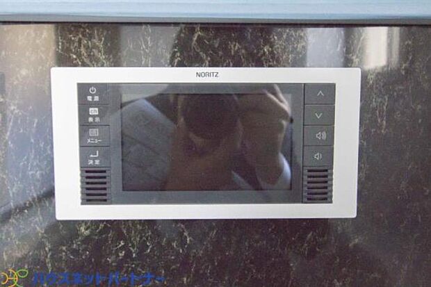 ？設置後に「ない生活にはもう戻れない」という意見が多い設備です。その理由として「見たい番組が放送中でもお風呂に入れる」「お風呂嫌いの子どもが素直に入ってくれる」などなど。