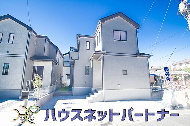 太陽に愛された邸は、陽当り・通風に優れた魅力的で快適さを追求した新築戸建でした。ここに住むからこそ意味がある。そんな特別感に浸りながら、毎日をお過ごしして欲しいです。