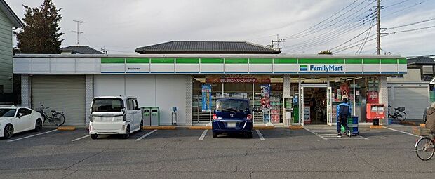 周辺環境-コンビニ(550m)ファミリーマート 春日部藤塚店