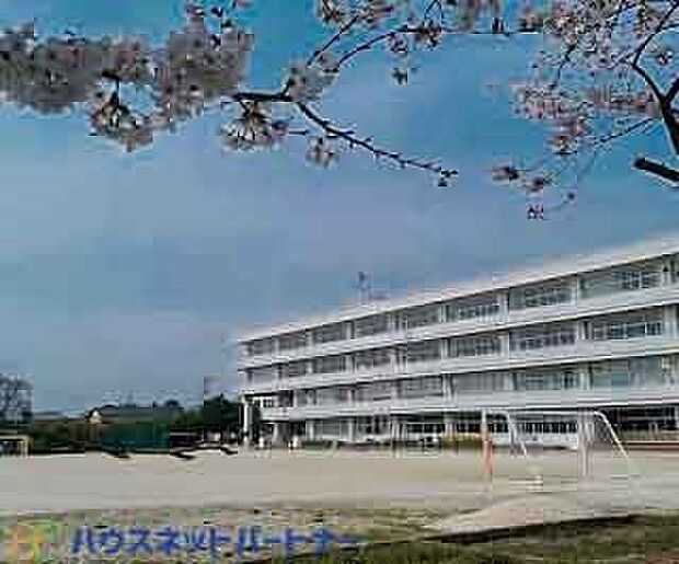 周辺環境-小学校(650m)三郷市立前間小学校