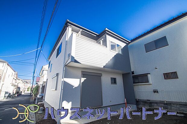 家族の温かさと陽光の暖かさ、楽しい毎日と明るい未来を予感させる「空間が織り成すひとつ先の住み心地」を演出します。