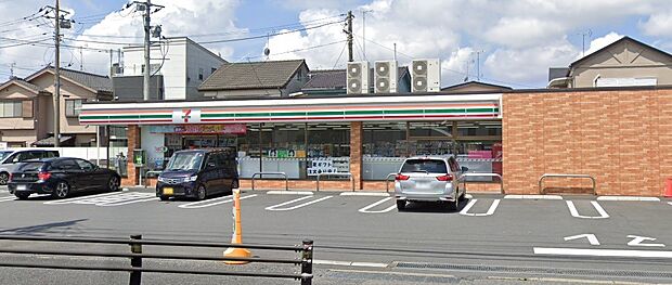 周辺環境-コンビニ(657m)セブン-イレブン 春日部正善店