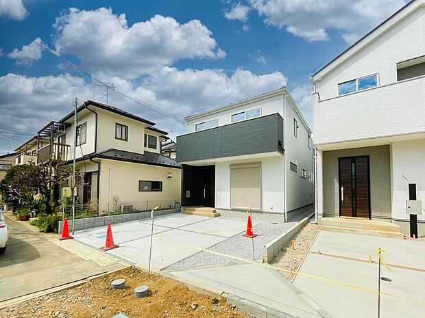 陽当りや通風性など各所に施された工夫で住みやすさを実現。部屋の大きさや周辺環境・街並など、資料には掲載していない情報が現地にはたくさんございます。是非ご確認下さい。