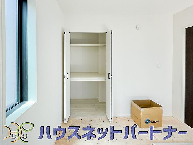 収納の多さにはびっくり。収納ってあればあるほど嬉しいですよね。