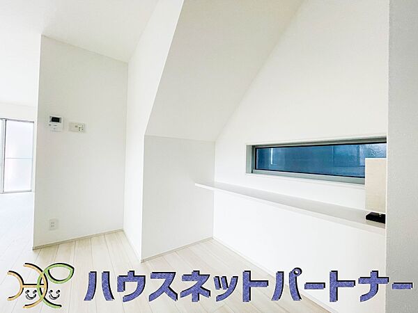 流行に左右されず、将来にわたって価値が継続する「上質」な佇まい。おしゃれな雰囲気や自然の潤い、親しみやすさといった個性を、街に新たな価値をもたらし続ける。