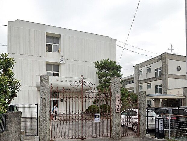 周辺環境-その他環境写真(650m)流山市立流山小学校