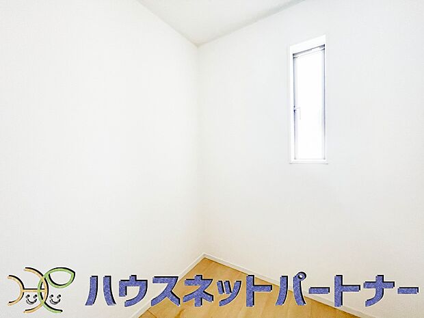 趣味を楽しむお部屋や、書斎にも使えるお部屋。