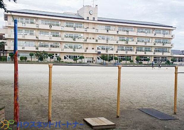 周辺環境-小学校(950m)越谷市立大袋東小学校