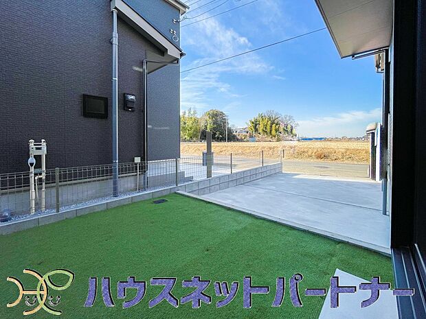 庭がある戸建てに住む楽しみのひとつは、自分たちの好みに合わせて、家庭菜園や庭づくりができることでしょう。自由自在に庭をコーディネートしてみませんか。