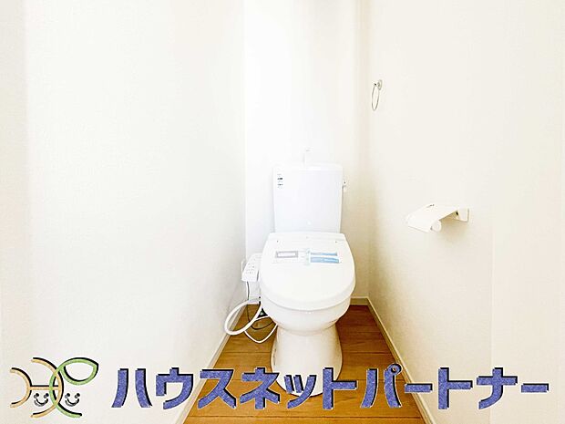 シャワートイレは嬉しい設備。これが無いと・・と思っている方って以外に多いですよね。