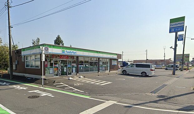 周辺環境-コンビニ(600m)ファミリーマート 岩槻本宿店