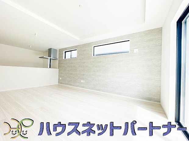 インテリアショップで見掛けた「あの家具」も置ける、ゆったりとした空間。時に広さが上質な寛ぎの時間になる事も。