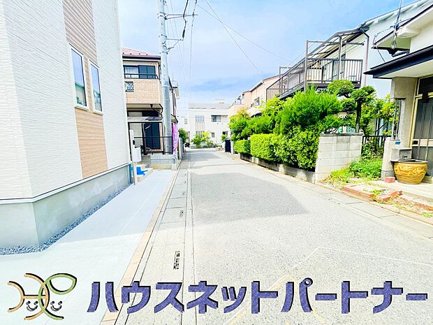居住者の帰り、訪れる方を優しく迎える・安らぎに満ちた生活空間を予感させる。健やかな暮らしを楽しめそう。