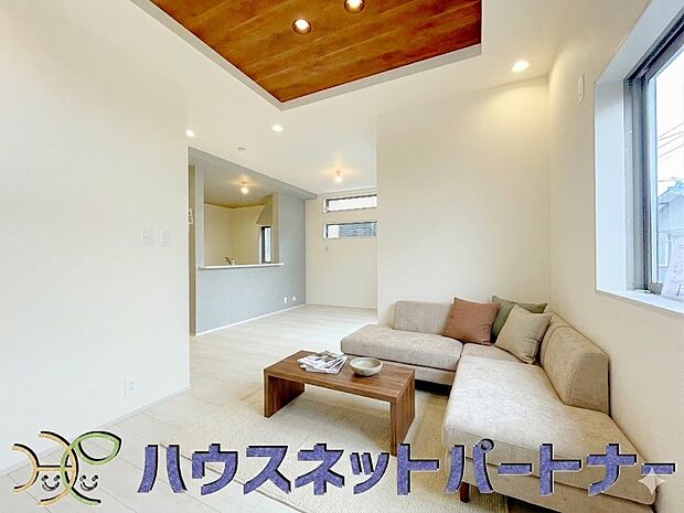 通風・採光に優れ、心地よい光と風が溢れています。 ※家具はイメージです。