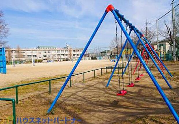 周辺環境-小学校(1100m)越谷市立大袋小学校