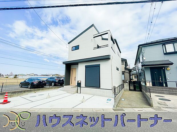 ここから始まる「日常」はご家族にとってかけがえのない時間となります。少しでも豊かに、快適に。そんな想いから本邸宅は生まれました。