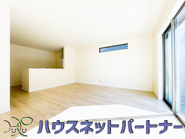 充実した生活は伸びやかな居室空間から始まります。快適に・伸びやかに。心の潤いを求める方々へ。