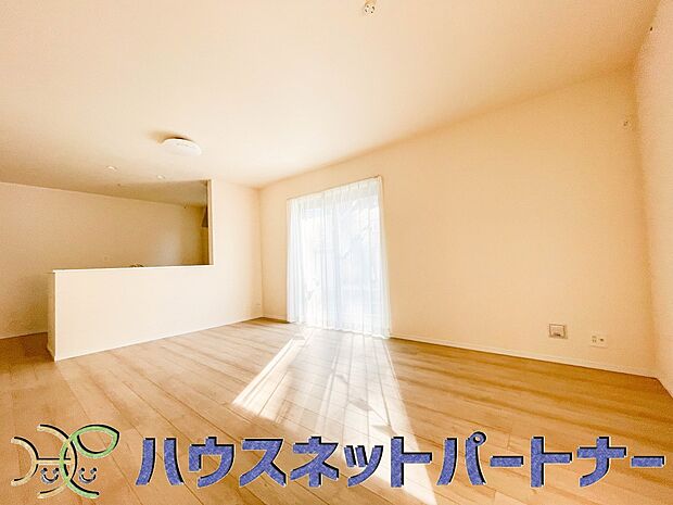 充実した生活は伸びやかな居室空間から始まります。快適に・伸びやかに。心の潤いを求める方々へ。