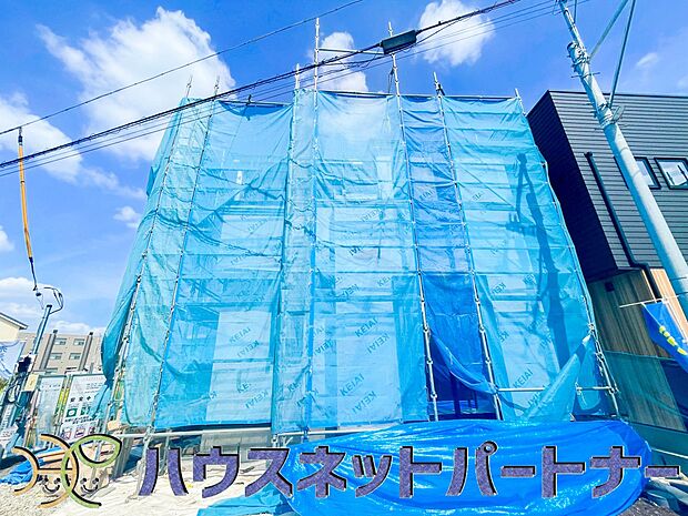 太陽に愛された邸は、陽当り・通風に優れた魅力的で快適さを追求した新築戸建でした。ここに住むからこそ意味がある。そんな特別感に浸りながら、毎日をお過ごしして欲しいです。