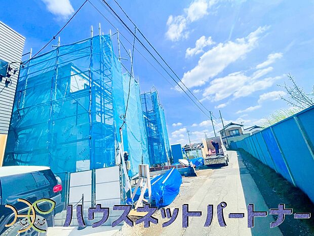 流行に左右されず、将来にわたって価値が継続する上質な佇まい。親しみやすさといった個性を演出してくれます。