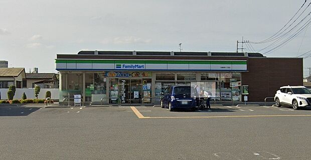 周辺環境-コンビニ(652m)ファミリーマート 岩槻東町一丁目店