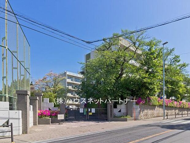 周辺環境-中学校(1300m)さいたま市立木崎中学校
