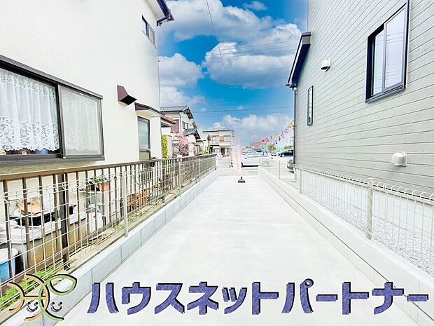 前面6ｍ公道で車庫入れ楽々です。