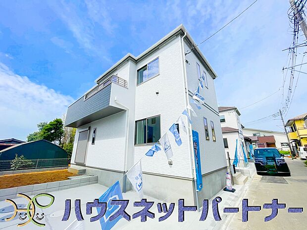 家族の温かさと陽光の暖かさ、楽しい毎日と明るい未来を予感させる「空間が織り成すひとつ先の住み心地」を演出します。