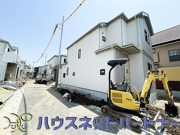 豊かで快適な暮らしを。ここから始まる「日常」はご家族にとってかけがえのない時間となります。少しでも豊かに、快適に。そんな想いから本邸宅は生まれました。