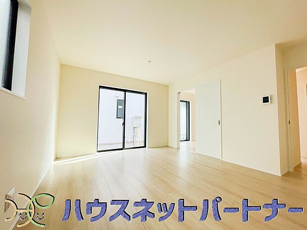 お子様のお留守番もこれがあれば安心。ＴＶモニター付きインターフォン。