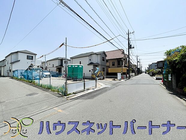 居住者の帰り、訪れる方を優しく迎える・安らぎに満ちた生活空間を予感させる。健やかな暮らしを楽しめそう。