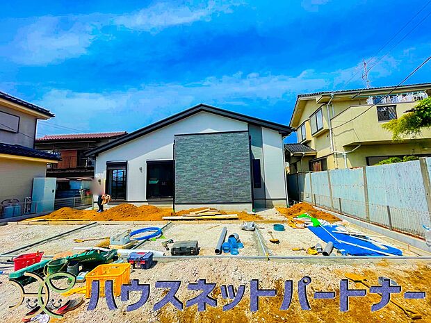 家族の温かさと陽光の暖かさ、楽しい毎日と明るい未来を予感させる「空間が織り成すひとつ先の住み心地」を演出します。