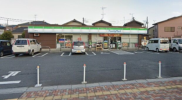 周辺環境-コンビニ(160m)ファミリーマート 三郷高州店